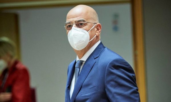 NESËR MINISTRI I JASHTËM GREK VJEN NË TIRANË/ Mediat greke: Vizita vendimtare, “deti” dhe zona eskluzive, pjesë e axhendës së dikutimit