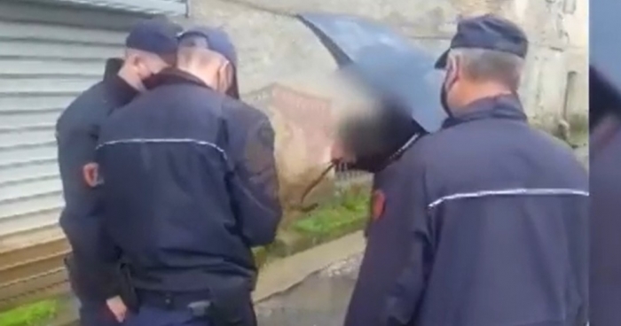 NUK MBAJTËN MASKAT/ Gjobiten 341 persona, 11 qytetar të “të pabindur” shoqërohen në komisariat