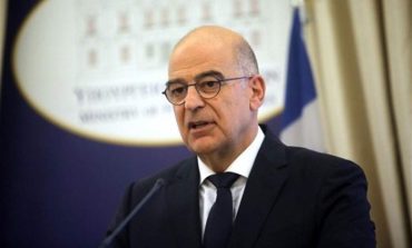 AXHENDA/ Greqia nuk e njeh si shtet, ministri i Jashtëm Dendias viziton nesër Kosovën