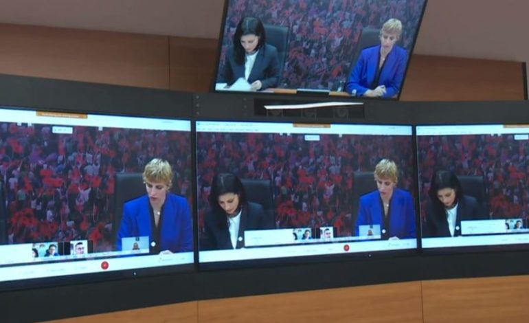 “NDIHMË LIGJORE FALAS PËR QYTETARËT”/ Ministrja Gjonaj: Avokatët do paguhen nga shteti. Synojmë të mbulojmë gjithë territorin