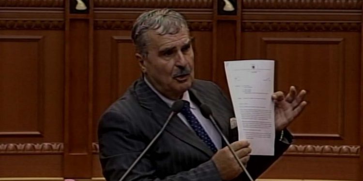 “DO KTHEHEMI NË SISTEMIN E DIKTATURËS”/ Gjuzi: PS të mos votojë Kodin Zgjedhor, nuk u morën…