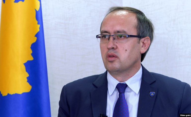 “MARRËVESHJA PËR ASOSIACIONIN ËSHTË TEMË E MBYLLUR…”/ Hoti: Kushtetuta është prekur më 2013, kur…