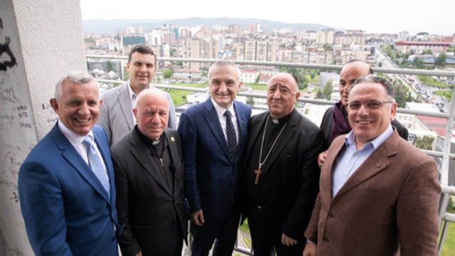 KËSHILLTARI I METËS POZITIV ME COVID-19/ Flamur Gashi: Nuk është e lehtë përballja me të, virusi një armik i pabesë