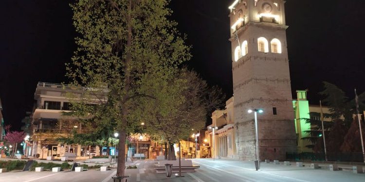 MBYLLET KOZANI/ Qyteti i parë në karantinë në këtë valë të dytë të COVID në Greqi (FOTO+VIDEO)