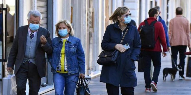 STUDIMI E THOTË HAPUR/ Kush refuzon mbajtjen e maskës ka çrregullime antisociale