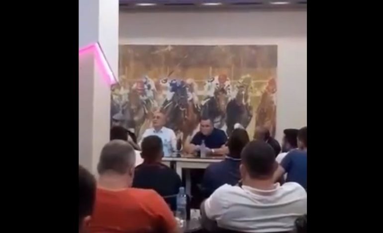 SKANDALI/ Presidenti Ilir Meta përfshihet zyrtarisht në fushatë zgjedhore (DALIN PAMJET)