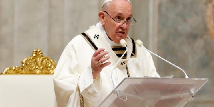 DEKLARATA E BUJSHME/ Papa Francesku “Pro” martesave gay: Janë fëmijët e Zotit