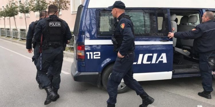 BËN PËR SPITAL PARTNEREN/ Një tjetër tenton të vrasë babain dhe vëllain, 6 arrestime në Tiranë