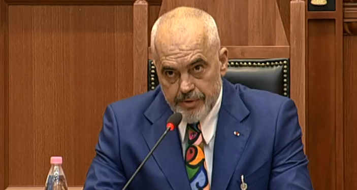 “O DEMOKRATË!” Batutat e Ramës: Detyra ime është t’ua them, do shkoni në zgjedhje si tek Vehbiu e Sudja