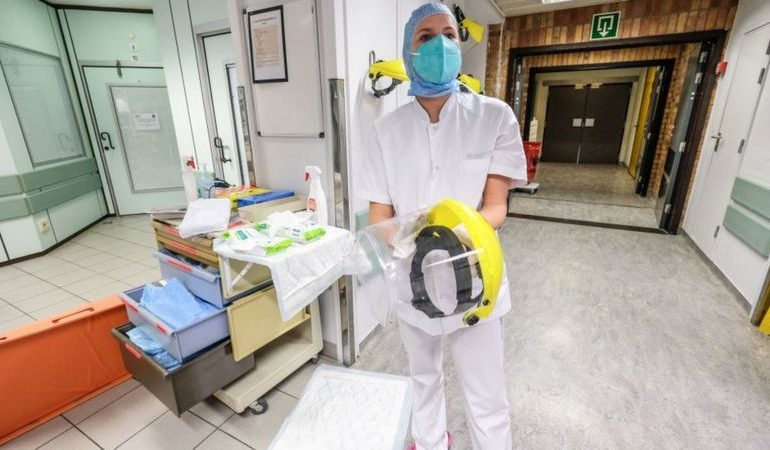 DËSHMIA E RËNDË/ Doktorëve në Belgjikë iu kërkohet të punojnë dhe pse të infektuar me Covid-19
