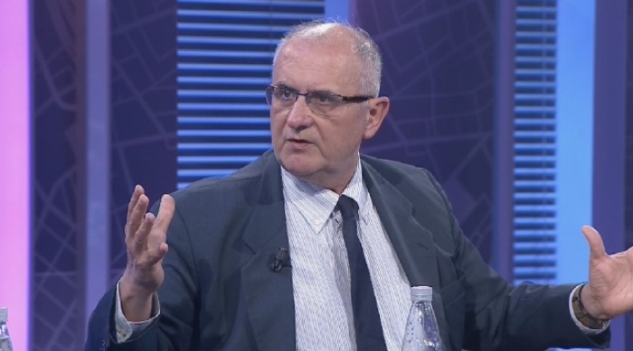 “KËRCËNON” Petrit Vasili: Kushdo nga Rilindja që pengon qytetarët të votojnë, do t’i priten duart