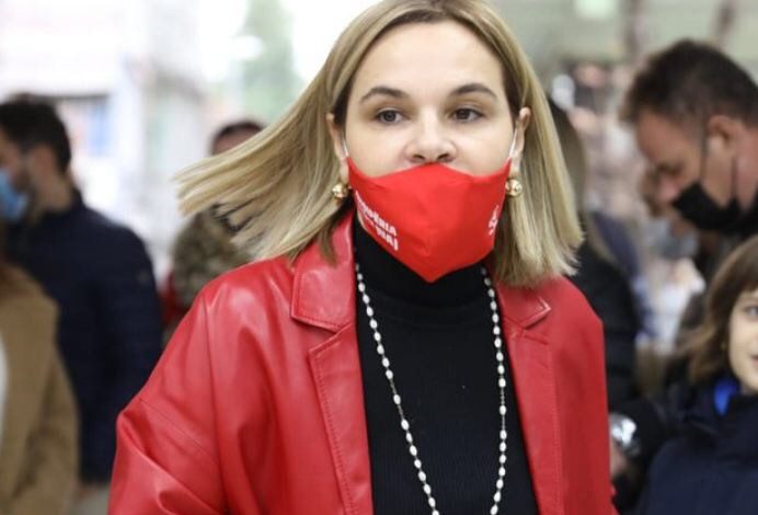 E VETMJA KONKURENTE NË GARË/ Habit Kryemadhi: Meta u lumturua kur më pa me maskë, por nuk më uroi…
