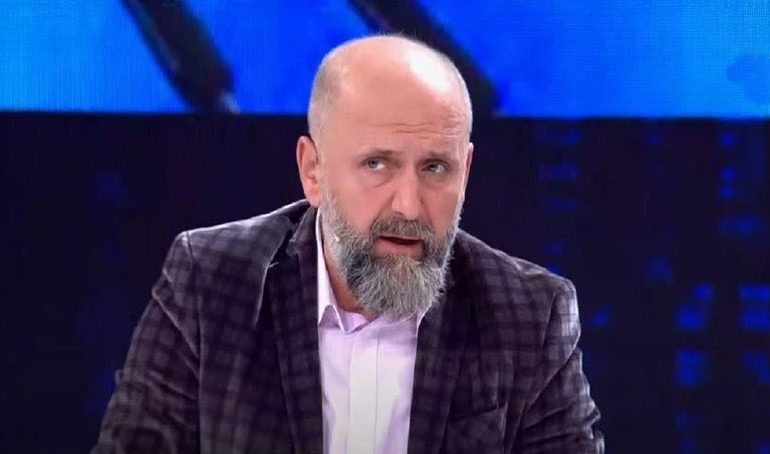 HABIT Alfred Cako: Ismail Qemali bëri gabim! Duhet të vepronte si Esat Pasha për Janinën