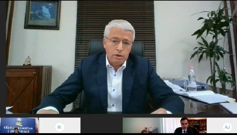 MBLEDHJA E KËSHILLIT TË INTEGRIMIT/ Lleshaj: Është ulur sasia e kanabisit që trafikohet nga Shqipëria