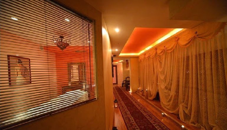 PROSTITUCION NË QENDRËN E MASAZHIT NË TIRANË/ Në pranga menaxheri. Rekrutonte femra nëpërmjet njoftimeve në gazetë