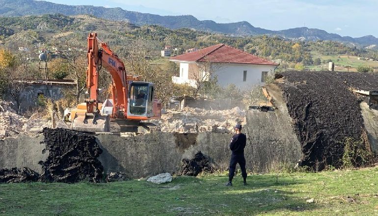 NIS PUNA PËR RINDËRTIMIN E LAGJES SË RE NË BALDUSHK/ Veliaj: Lajm i mirë për dhjetëra familje