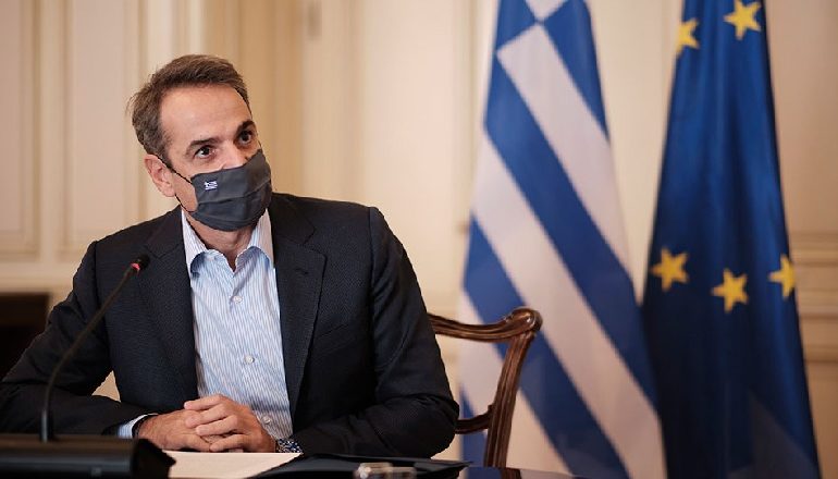 KUFIZIMET/ Mitsotakis: Ndalimi i qarkullimit është i detyrueshëm për arsye të shëndetit dhe për të mirën publike