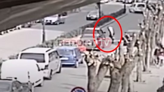 ATENTATI NË ELBASAN/ “Korçari” përsërit skenarin, muaj më parë i zuri rrugën “Golfit” dhe qëlloi me grushte shoferin (VIDEO)