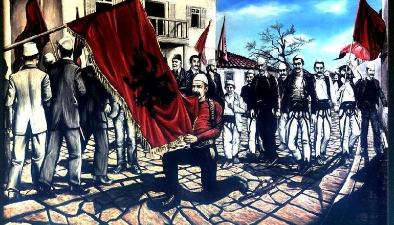 DITA E PAVARËSISË/ Rama uron shqiptarët: Rroftë flamuri. Rroftë Shqipëria