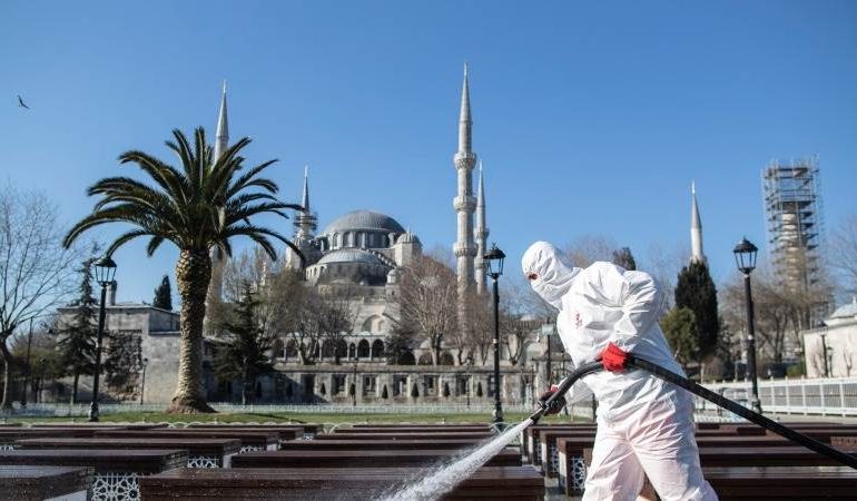 KORONAVIRUSI/ Rekord vdekjesh nga Covid-19 në Turqi, Erdogan paralajmëron masa drastike