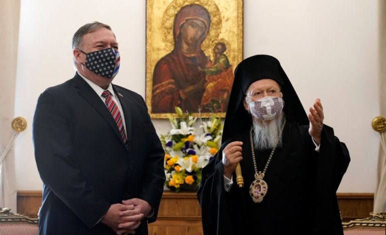 VIZITA/ Pompeo në Turqi, inkurajon liritë fetare
