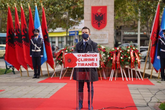 “HERONJTË JANË TË POPULLIT”/ Braçe: Nderi për ta nuk janë kapaçkat e qëllimta politike të pushteteve