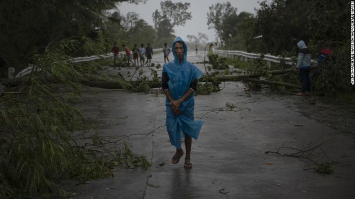 TRAGJEDI NË FILIPINE/ Tajfuni "Goni" i merr jetën 10 personave