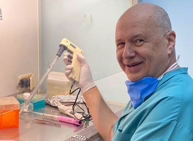 U INFEKTUA QËLLIMISHT DY HERË ME COVID-19/ Shkencëtari jep lajmin e keq