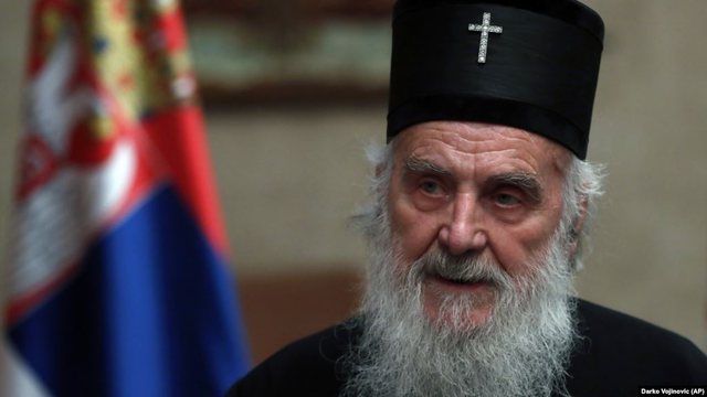 I INFEKTUAR ME COVID-19/ Ndërron jetë kreu i Kishës Ortodokse Serbe, Irinej