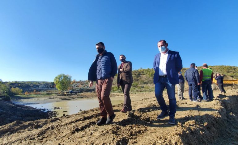 RIKONSTRUKTOHET REZERVUARI NË GRIQAN TË ELBASANIT/ Balla: Nuk ishte vënë dorë prej 45 vitesh