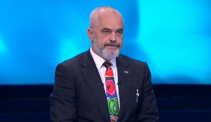 “DUHET 1 PACIENT NË 1 DHOMË”/ Rama i përgjigjet Mezinit: Është mjek i mirë por ka folur si trajner futbolli