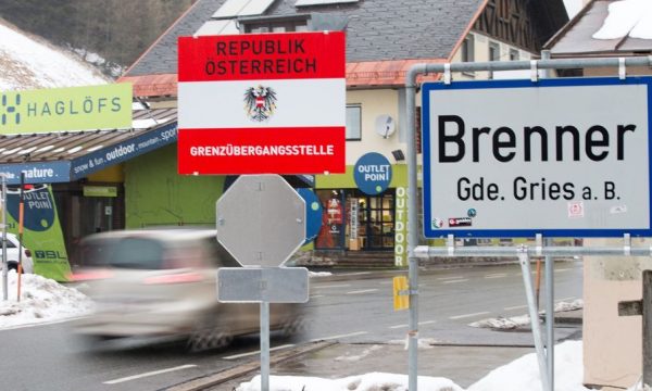 SULMI TERRORIST NË VJENË DHE NË FRANCË/ Italia forcon kontrollet kufitare, ushtria…