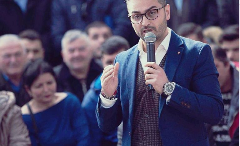 U EMËRUA ZV.MINISTËR I EKONOMISË/ Reagon Kadia: Bashës i uroj suksese…