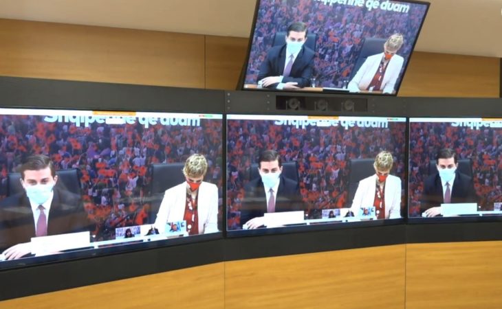 INFORMON SHQIPTARËT NË GREQI/ Cakaj: Procedura të shpejta për marrjen e pasaportave. Çfarë duhet të dinë për martesat…