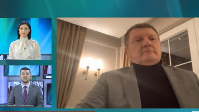“MOS TALLEN ME BELLANICËN…”/ Gazetari nga Kosova: Analistët e Tiranës që shesin por**ë sikur jetojnë në Nju Jork