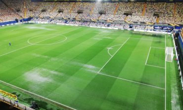 E PAPRITUR/ Reshje të dendura shiu, shtyhet ndeshja e Europa League...