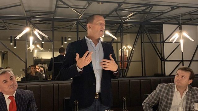 “EJANI NË VETE”/ Grenell akuza komisionerëve: Ndaluan numërimin e votave me qëllim, rrini zgjuar