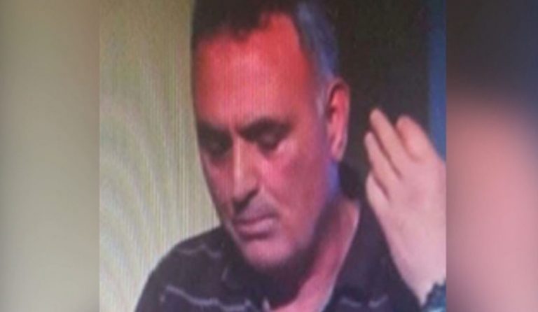 VRAU MIKUN PËR BORXHIN E VJETËR/ Gjykata e Tiranës dënon me 30 vite burg 62-vjeçarin