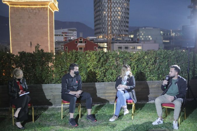 BUXHETI 2021/ Veliaj: Vijojmë me ndërtimin e shkollave të reja, financim për start-up rinore