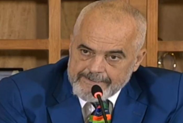 “KARTONI I KUQ” I HOLANDËS PËR SHQIPËRINË/ Rama: E gjitha është politike, atje ka zgjedhje. Flet për studentët: Është situatë lufte…