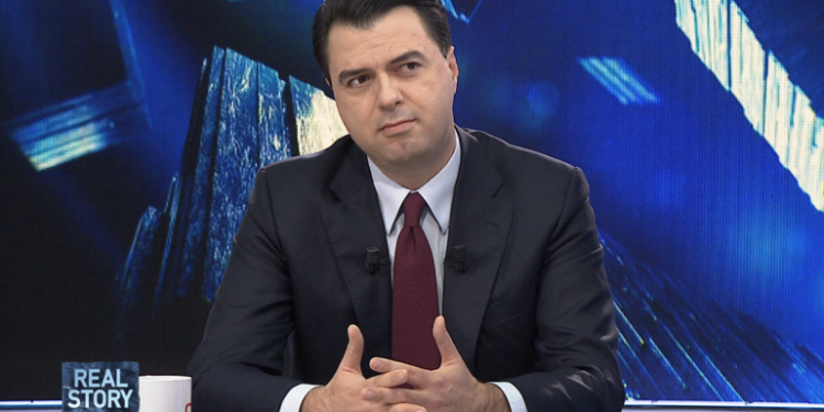 AKUZOHET SE FSHEHU DOSJET E UÇK/ Basha “lan duart”: Sot për “Shtëpinë e Verdhë” flet vetëm Rama