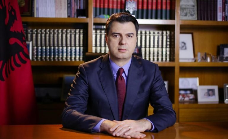 NGA PUNA NË UNMIK, KASETA E DERI TEK VILA KU BANON SOT/ Këto janë 20 pyetjet që Lulzim Basha duhet t’u përgjigjet patjetër