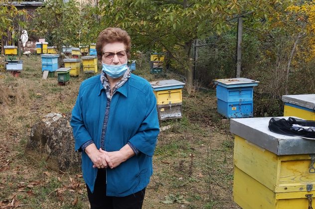 “E NISA ME DY KOSHERE…”/ Historia e Lejlës, bletares nga Tirana që synon prodhimin e mjaltit të maresë