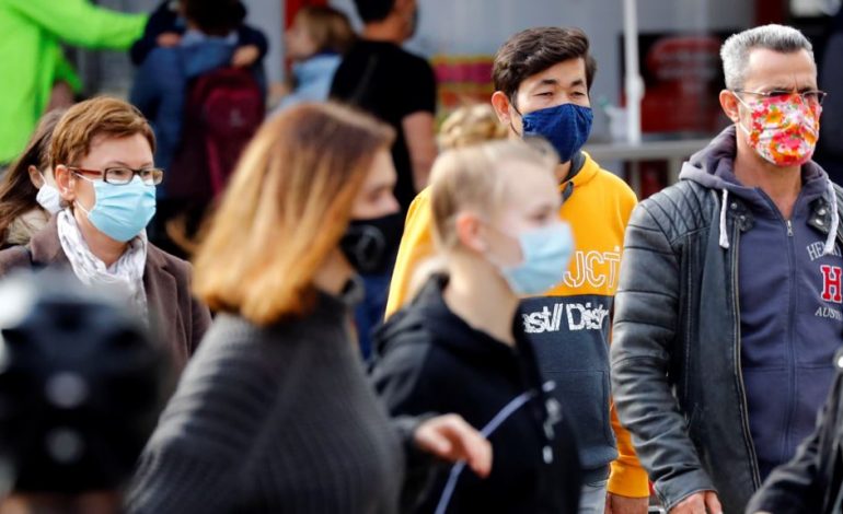 COVID-19/ Protesta në Gjermani kundër ashpersimit të MASAVE