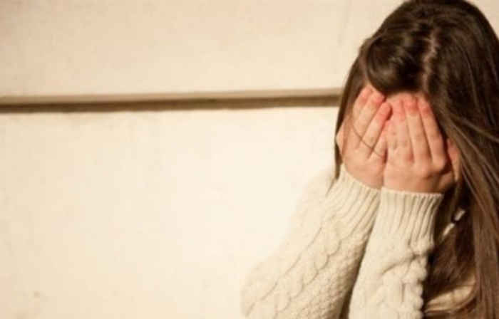 KRYEN MARDHËNIE SEKSUALE ME DHUNË ME TË MITURËN/ Arrestohet 18- vjeçari nga Puka, shpallet në kërkim një tjetër