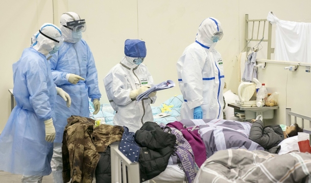 SITUATA ALARMANTE/ OBSH raporton rekord të ri global me raste Covid-19