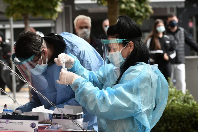 COVID-19/ Sa do të zgjasë pandemia, çfarë na mësoi gripi ppanjoll, SARS dhe Ebola. Kostot e pritshme në ekonomi