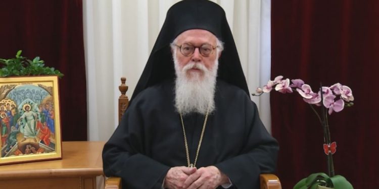 U INFEKTUA ME COVID-19/ Janullatos: Dje kisha ETHE. Mushkëritë…
