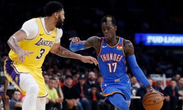 NBA/ Lakers zyrtarizojnë blerjen e parë, ylli i Oklahomës firmos për kampionët