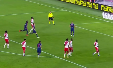 MONACO-PSG/ I papërmbajtshëm Mbappe ndaj ish-ekipit, gjen golin e dytë me një penallti të dyshimtë (VIDEO)
